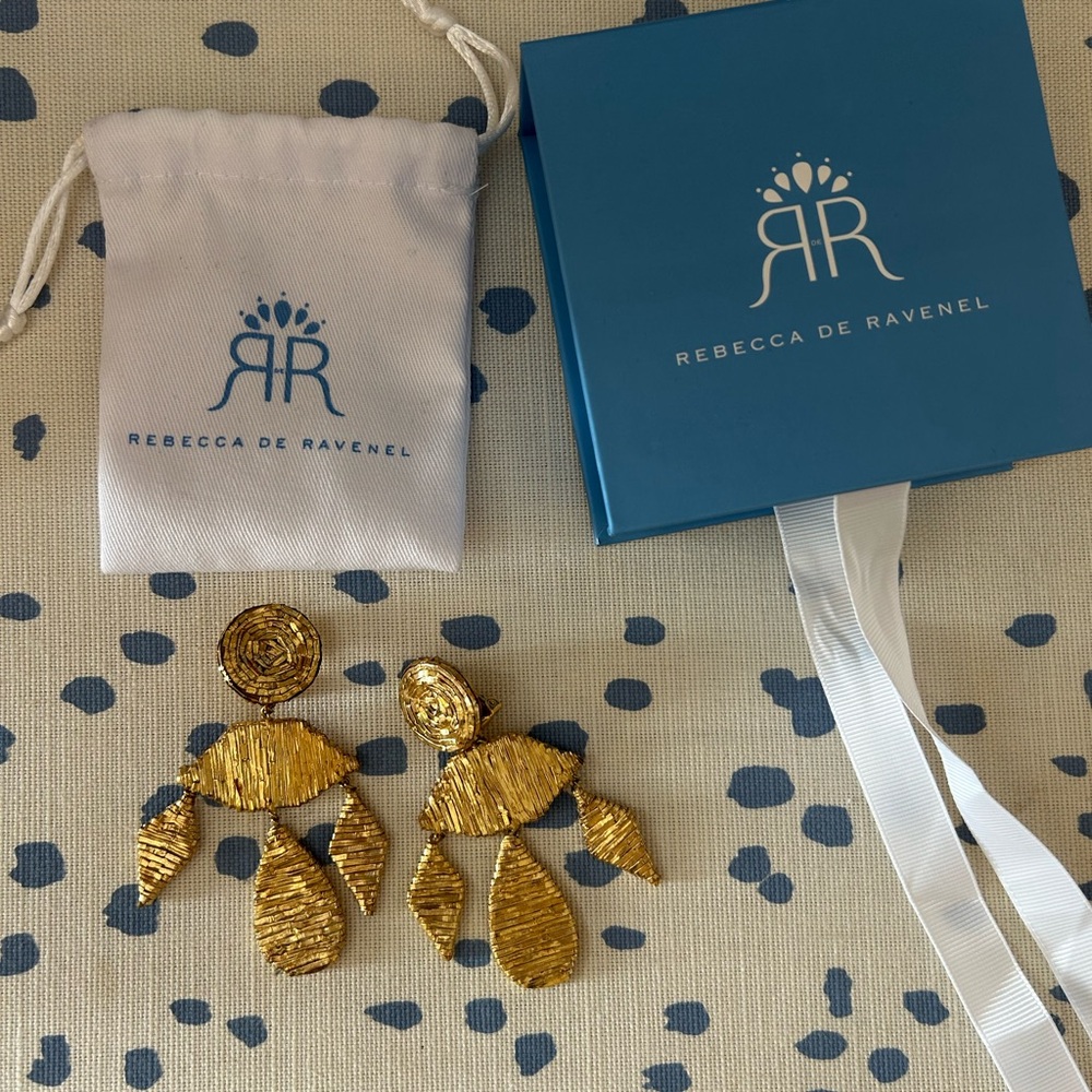 Rebecca de Ravenel Gold Earrings